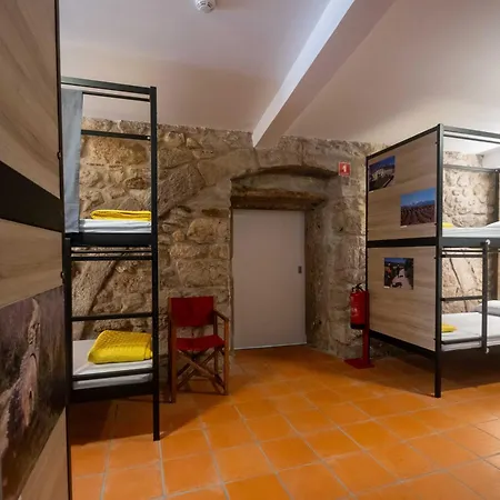 Santiago De Hostel Caminha